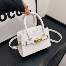 �羳���|��������Ů2025�¿�r��С�i�ٴ�����ͨ�چμ�б�����