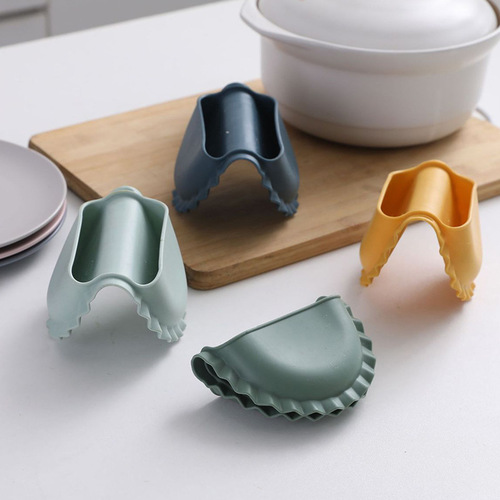 Directly from the manufacturer, Nordic dumpling-shaped TPR insulated gloves for microwave oven baking kitchen anti-scalding and high-temperature resistant glove clips