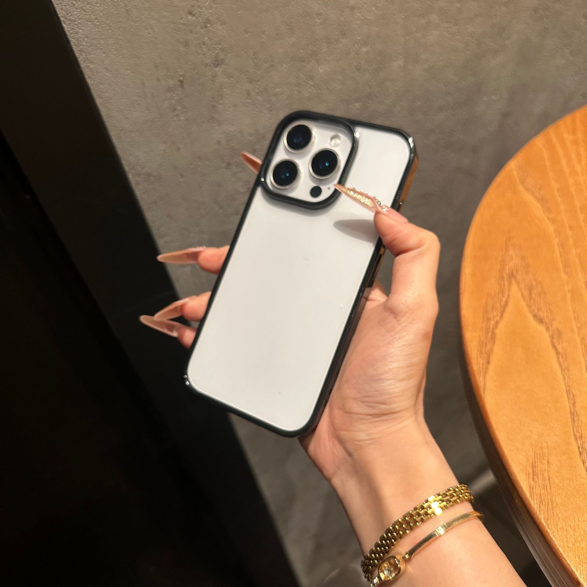 iPhone 16 Pro Max şeffaf akrilik dopamin kontrast renkli kenarlıklı Apple 15 koruyucu kılıf
