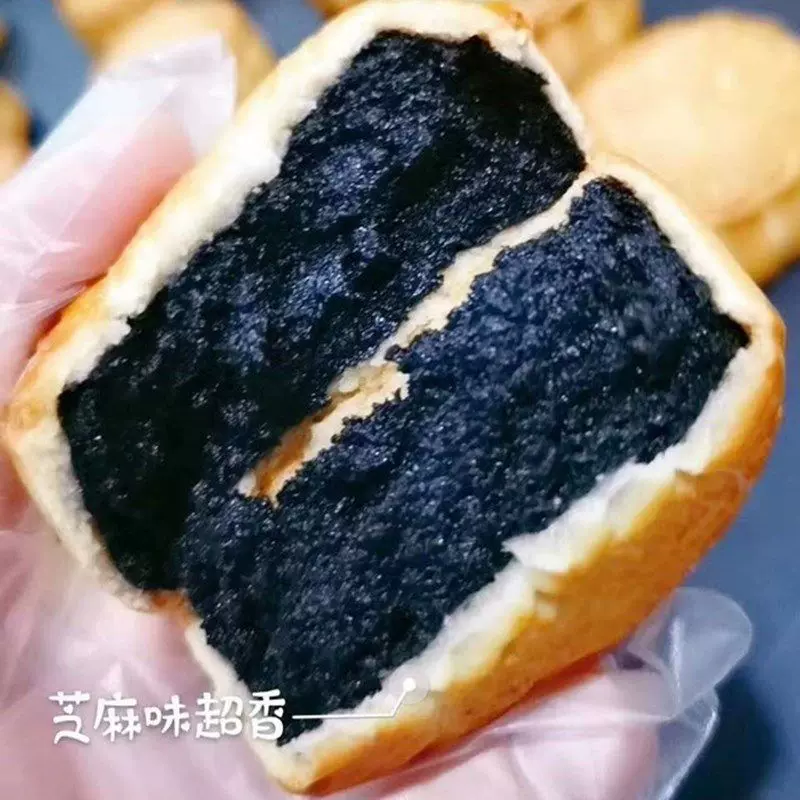 黑芝麻蓉广西小董时兴五仁叉烧蛋黄麻蓉莲蓉板栗冬翅豆沙广式月饼
