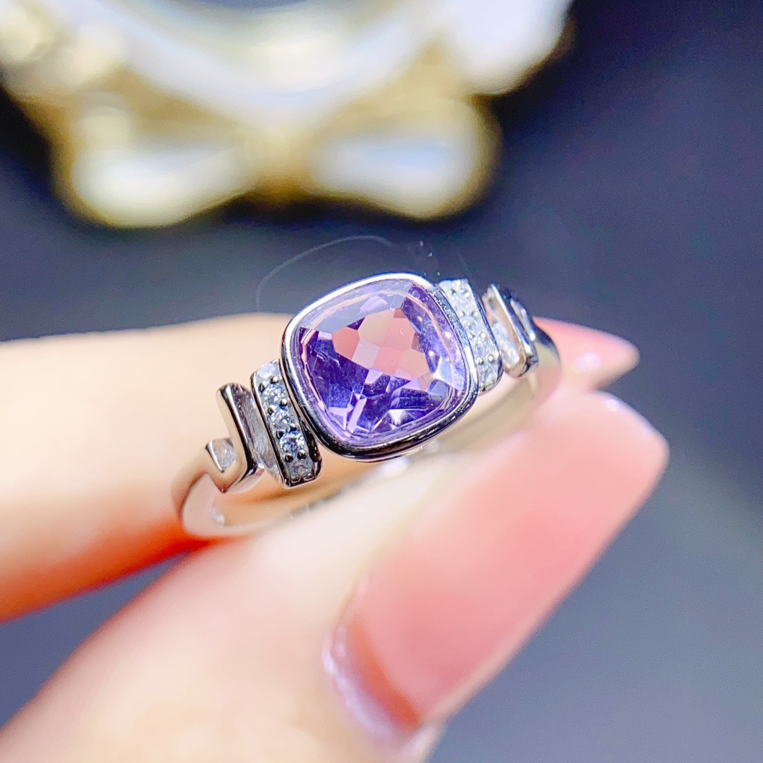 工厂批发爆款天然紫水晶戒指S925银镶嵌主石6*6热销欧美一件代发