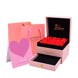 项链;手链;戒指