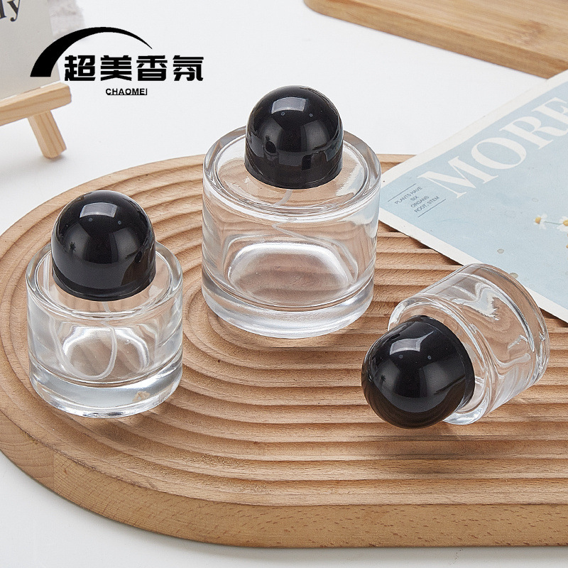 メーカーの人気標準円柱香水分注瓶30ml 50mlの口の瓶の精白の材料のファッションの経典の金|undefined