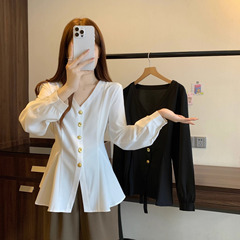 大码女装秋新款胖妹妹通勤风气质显瘦衬衫时髦百搭纽扣纯色上衣女