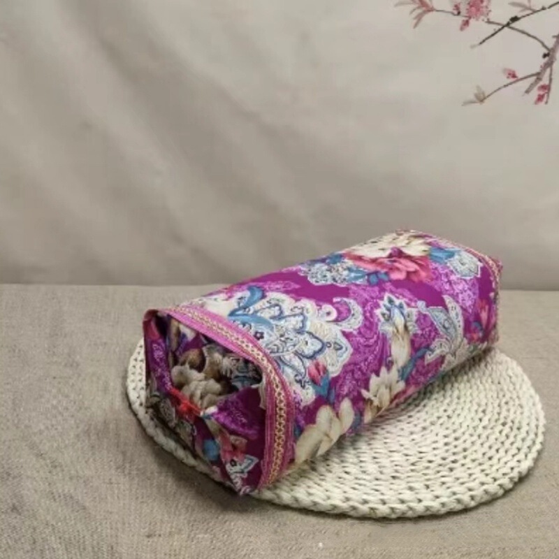 赤い皿は宮廷の綿の粗い布の枕カバーの枕カバーの花椒の種のそばの決明子の艾草の草花の枕の芯カバーの首の枕を掛けます。|undefined