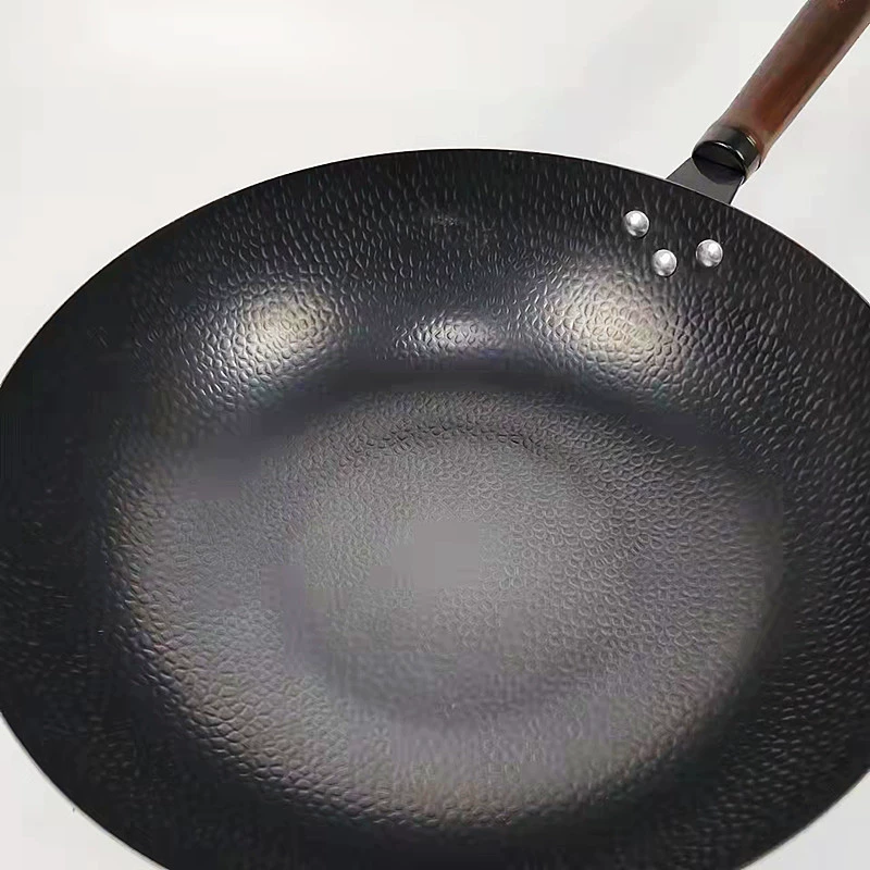 艾菲熊 Wok pan Non-stick pan Frying pan Uncoated Thickened frying pan Thick bottomed iron pot Chinese cast iron