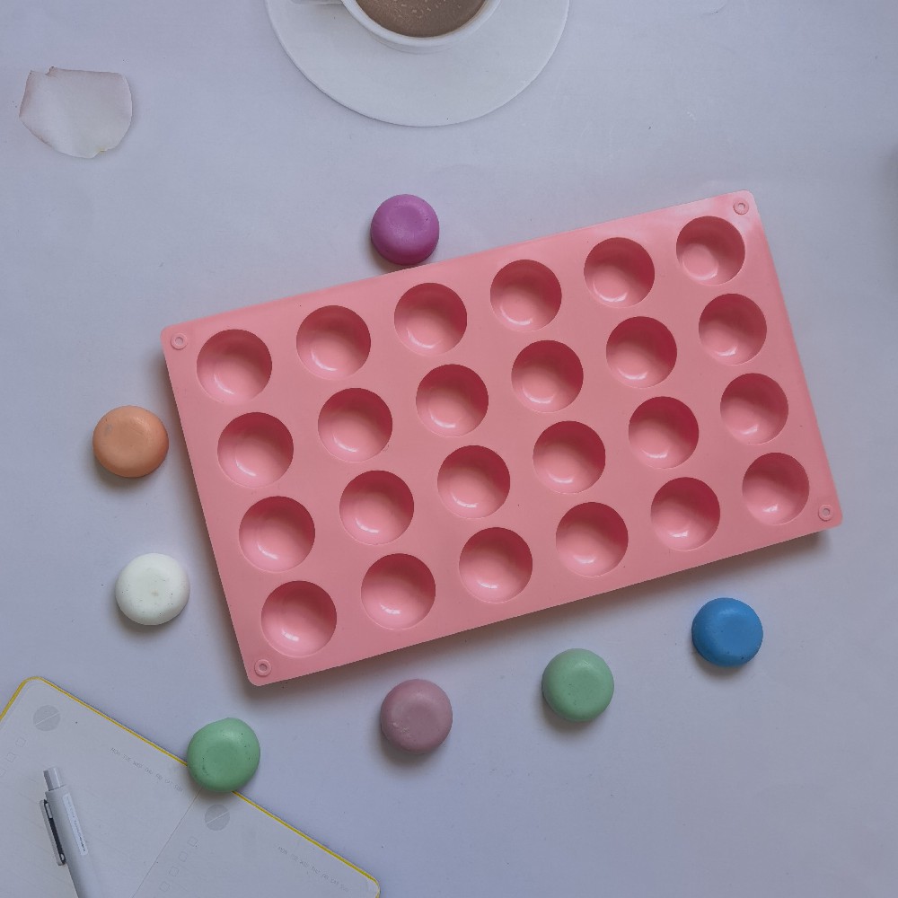 24 con un fondo plano semicircular 136 chocolate molde de silicona pudín molde de postre jabón utensilios