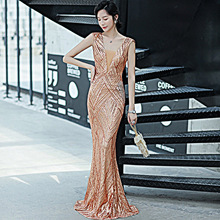 ���Y��Ů��Ƭ܇չ��չ�c��չ���Y�x��˾����������~β�L���B��ȹ