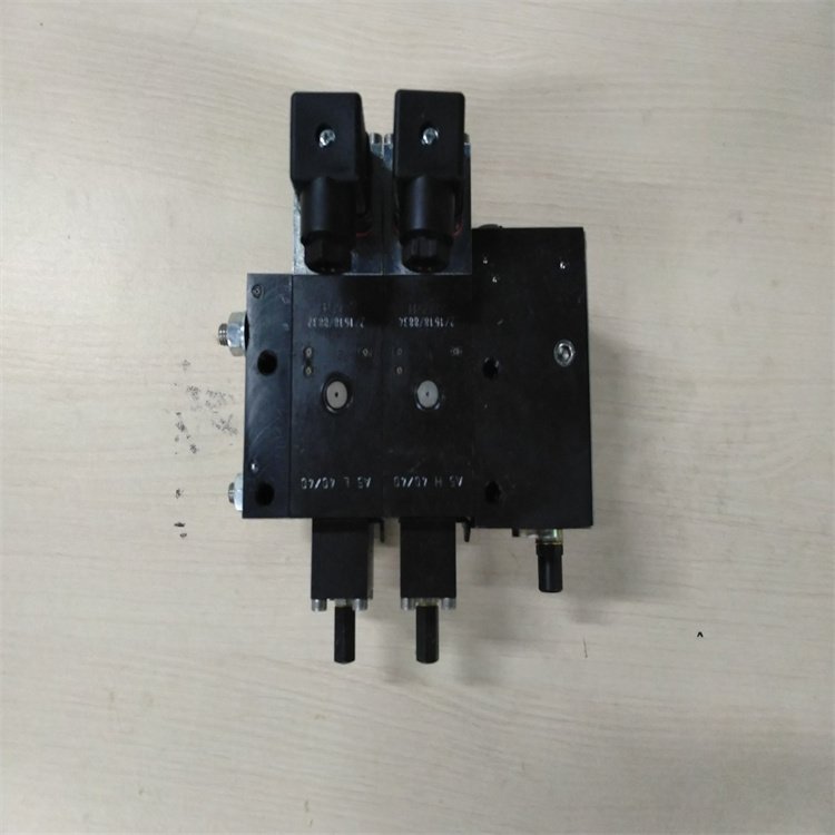 HAWE哈威多路阀PSV31/280-2-A 2L40/40 /E/2-A 2E4-G 24