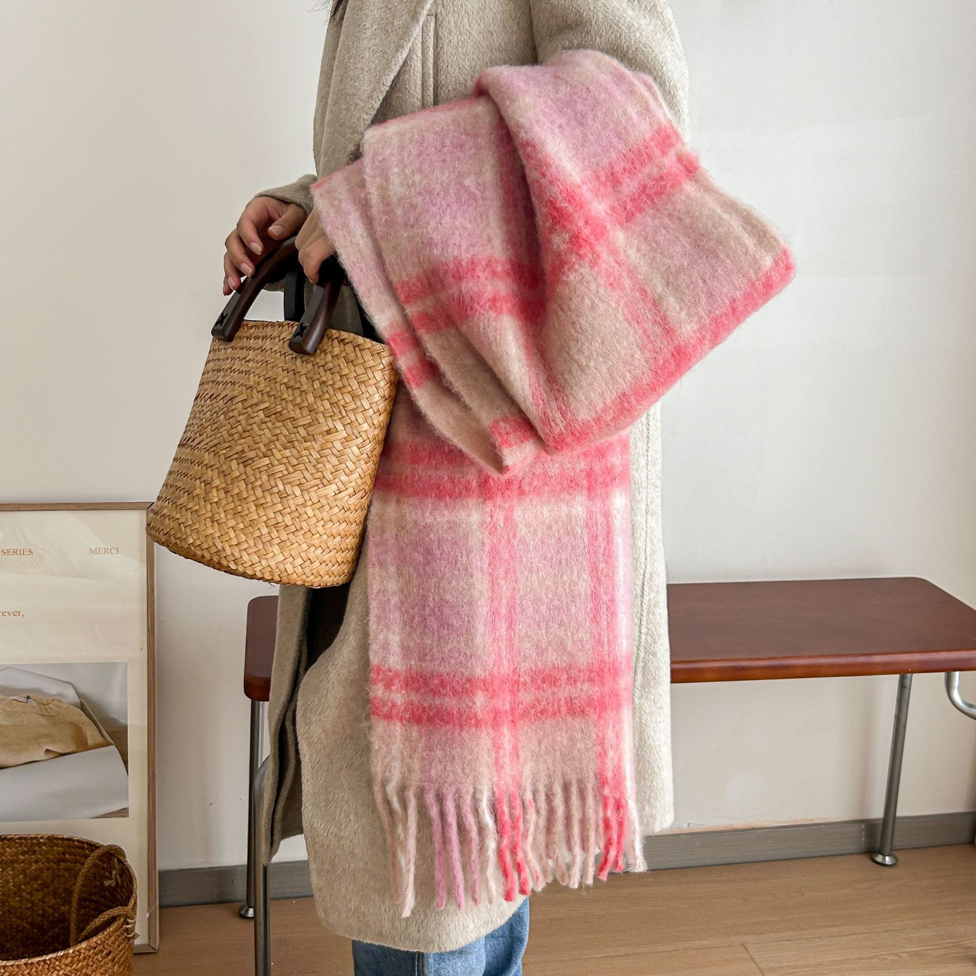 Coreano azul y blanco cuadrado bufandas de bordas unisex otoño y invierno engrosado calentamiento collar bufandas de lana de mar