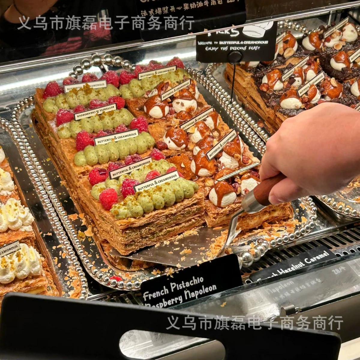 Новый поднос в европейском стиле, украшения, металлический посеребренный квадратный поднос с бусинами в горошек, поднос для фруктов, поднос для выпечки торта KT