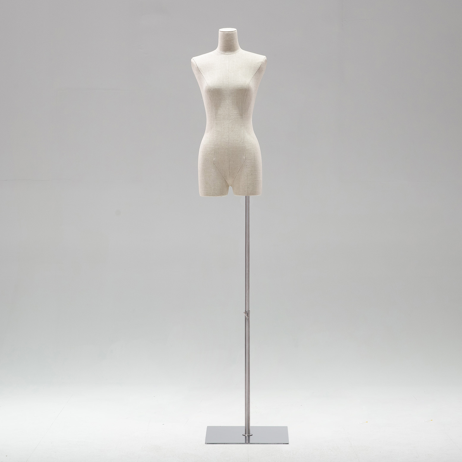 Maniquí Femenino de Medio Cuerpo de Plástico para Escaparate de Tienda de Ropa image 7