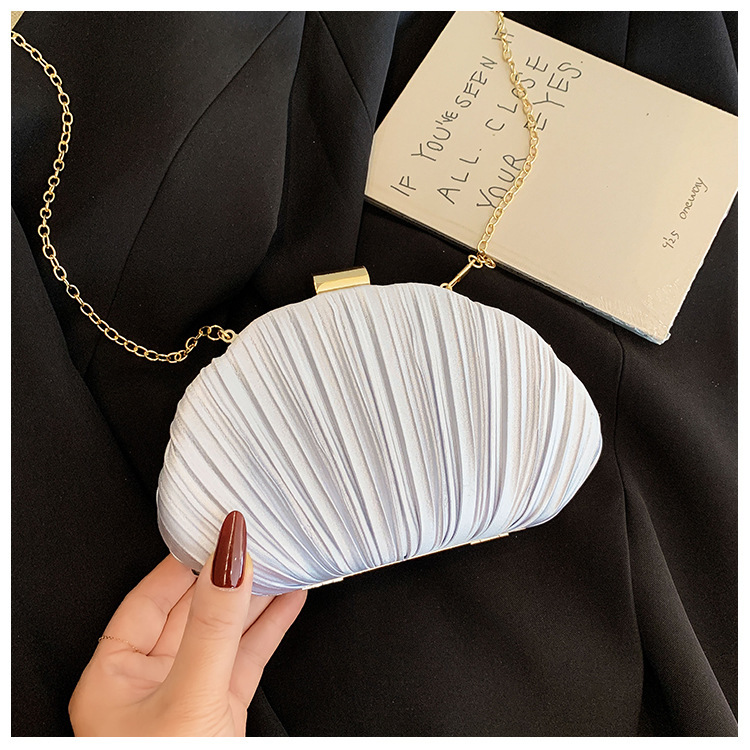 2025 nuevo cross-border Shell damas bolsa de cena ligera de lujo bolsas de mano plegadas de alto nivel sensación de fiesta de boda bolsa de noche