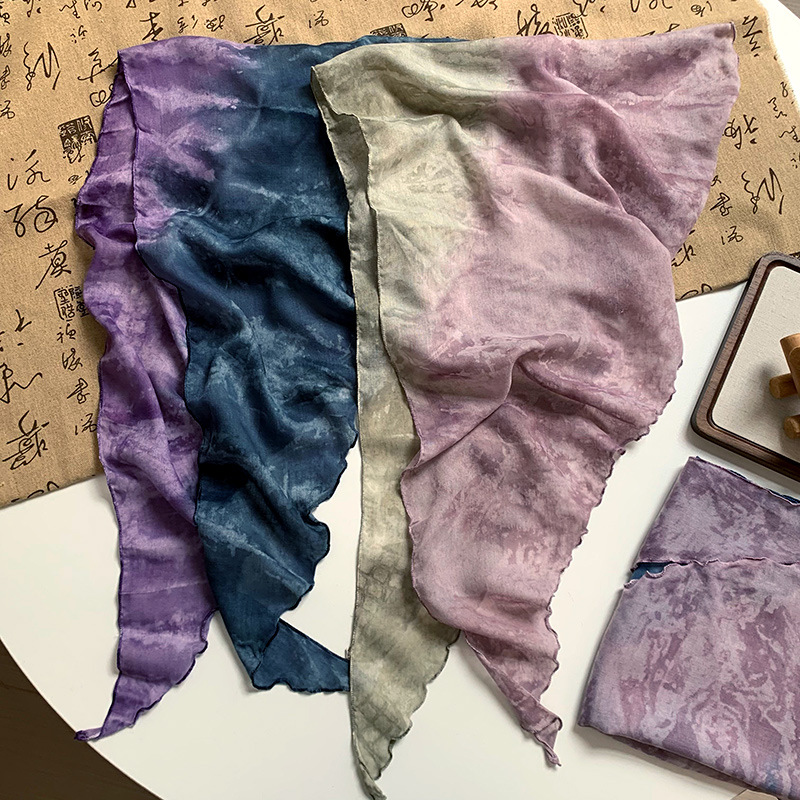 Bufanda triangular babero femenino nuevo estilo verano estilo nacional teñido de tinta bufanda fina bufanda bufanda multiusos diadema cinturón para el cabello cintura cortina de pedos