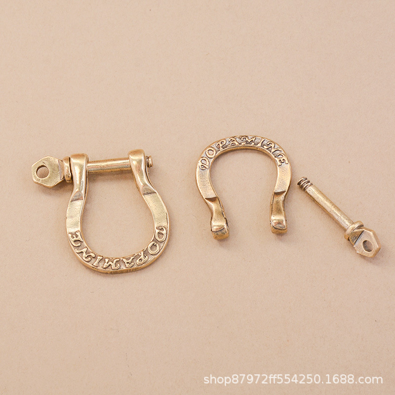 真鍮車のキーパターンキーホルダー銅リングバックル唐草リングツイスト馬蹄バックルアクセサリー手作り馬蹄バックル|undefined