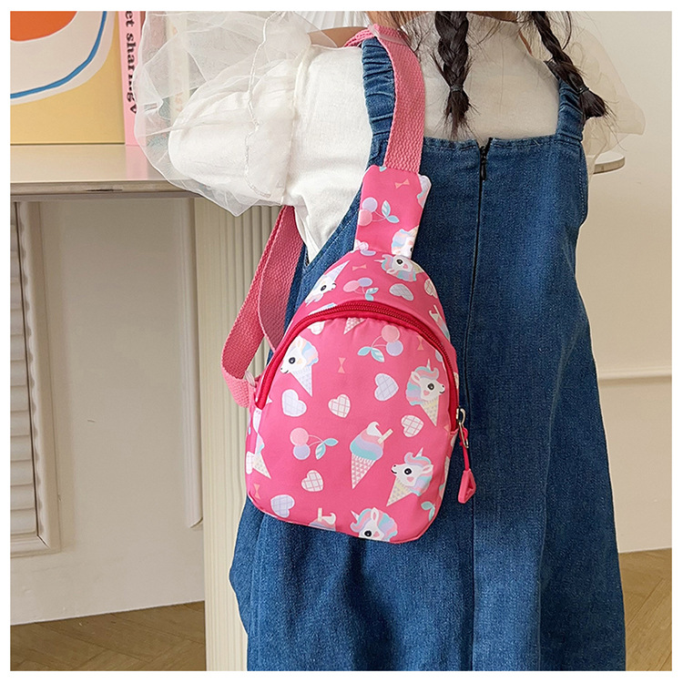 Spring new cute and versatile kindergarten bags, trendy, casual and fashionable cartoon children's chest bag and crossbody bag undefined