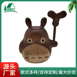 可爱创意居家摆件网红小龙猫新款黑胡桃实木桌面车载装饰乔迁礼物