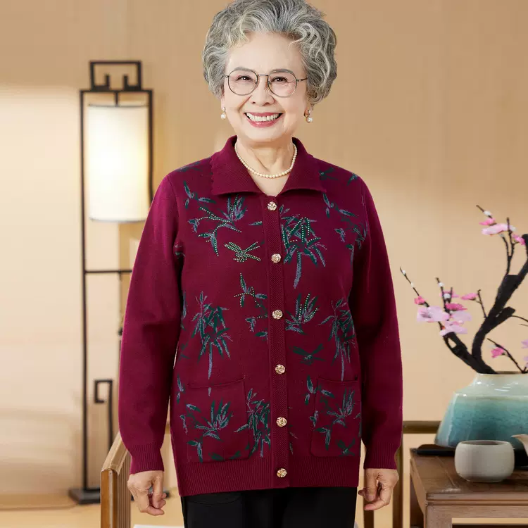 老年人春秋女宽松薄款老太太衣服妈妈装针织毛衣开衫奶奶春秋外套