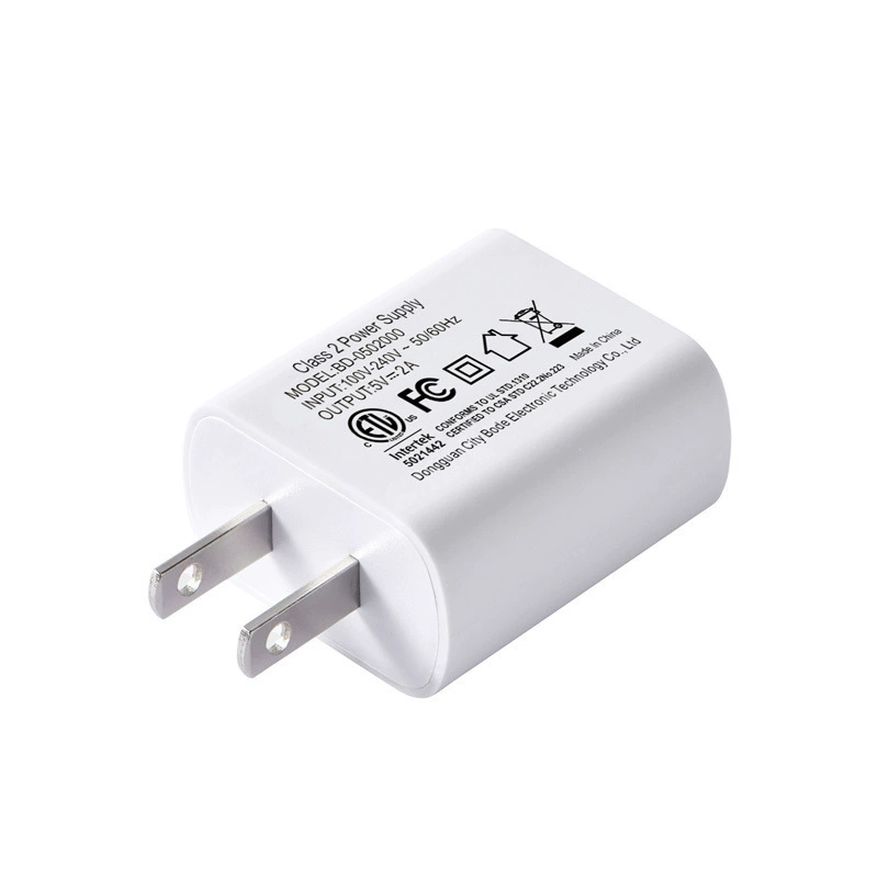 Производитель поставляет USB-адаптер питания 5V2A с сертификатами ETL и FCC, энергоэффективность 6 уровня