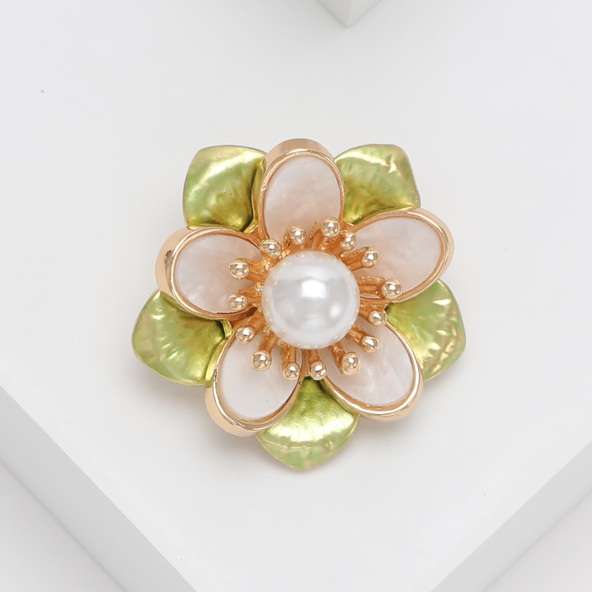 Korean Style Exquisite Simple Enamel Oil Dropping Camellia Brooch Alloy ins Style Jewelry Elegant Fashion Dress Pin