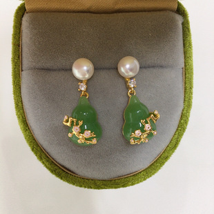 New Chinese Style Natural Freshwater Pearl Earrings for Women's Hanfu Cheongsam Chalcedony Plum Blossom Gourd Earrings S925 Sterling Silver Needle