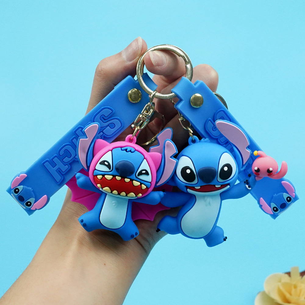 Llavero de caricatura Stitch resinado, colgante adorable para pareja, regalo festivo.