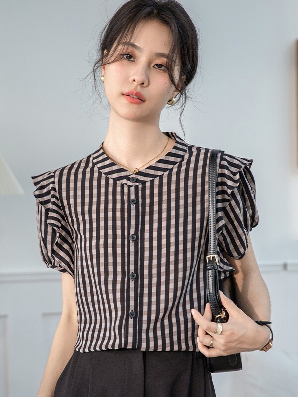 Real Shot of Hong Kong-Style Retro Tops, Light and Sophisticated French Niche Versatile Slimming and Age-Reducing Beautiful Shirts, Black and White Plaid Shirts