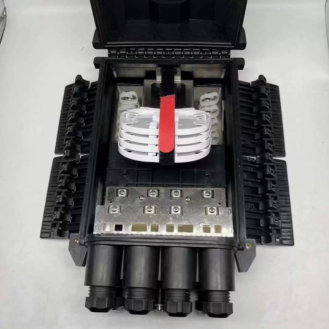 96-жильный оптический соединительный короб 4 входа 4 выхода 288-жильный многофункциональный оптический соединительный короб 24-жильный PLC распределительный короб производитель