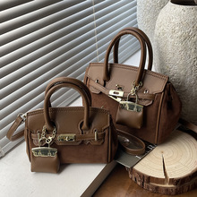 �ﶬ���͹���������ɫС����Ů2026�¿�ͨ�ڰٴ�б��������K���