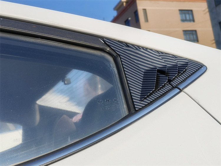 Suitable for Hyundai Langdong Rear Triangular Window Blinds Carbon Fiber Modified Exterior Car Decoration Parts Mustang Style Door
