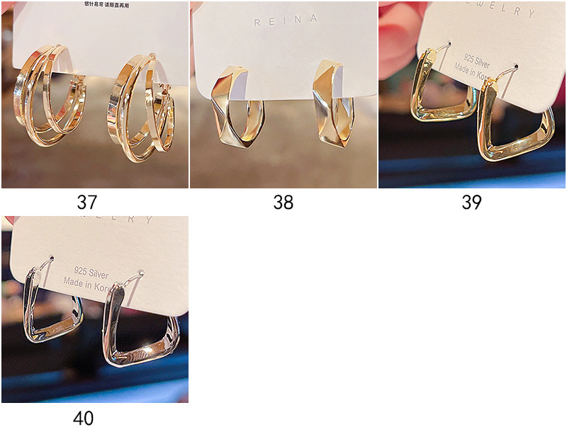 1 Pair Fashion Geometric Alloy Plating Rhinestones Women's Earrings display picture 5