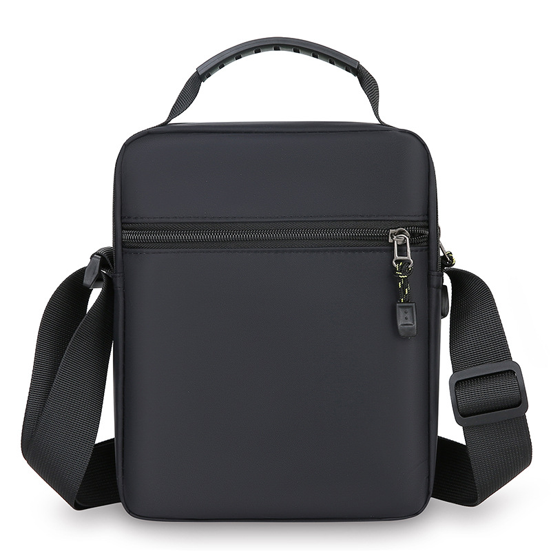 Bolso de hombro para hombre de nuevo estilo bolso de tela Oxford ligero bolso de viaje deportivo de ocio simple y versátil bolso de mensajero de moda marea