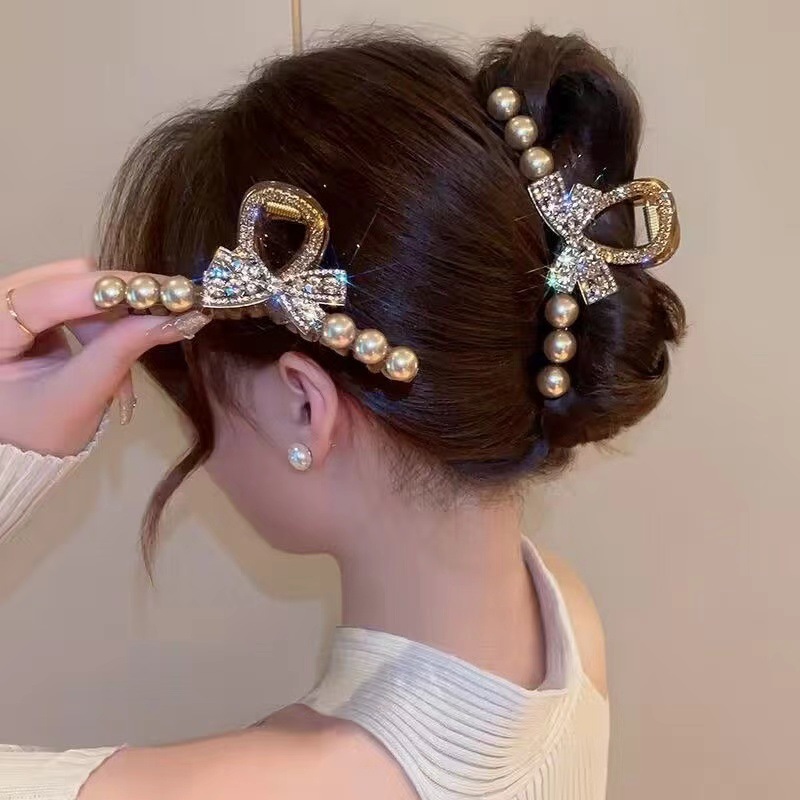 Elegante fermaglio per capelli a fiore con strass accessori capelli_voghion.com
