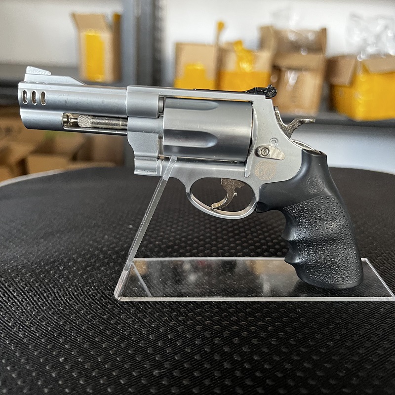 Fábrica personalizada juguetes acrílicos armas de soporte modelo de soporte modelo de tiro estante de exhibición