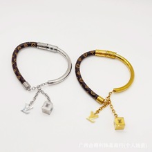 �W���羳����|���H�����C��䓽zС�����ĸ�֭h��������S