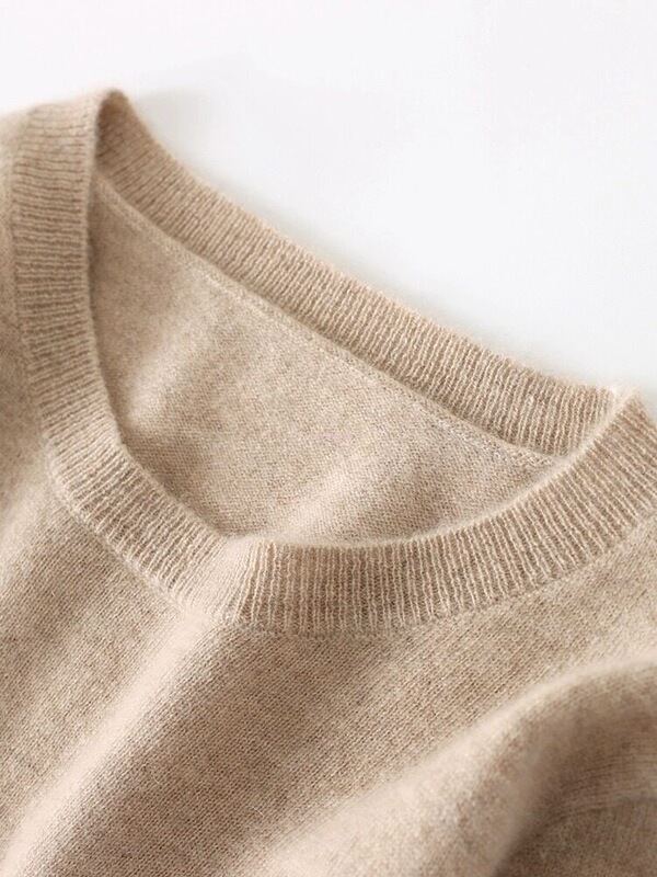Special Clearance Sale: Spring and Autumn Korean Style Wool Sweater for Women, Pullover, Round Neck, Short, Loose Fit, Versatile Base Layer, Cashmere Sweater
