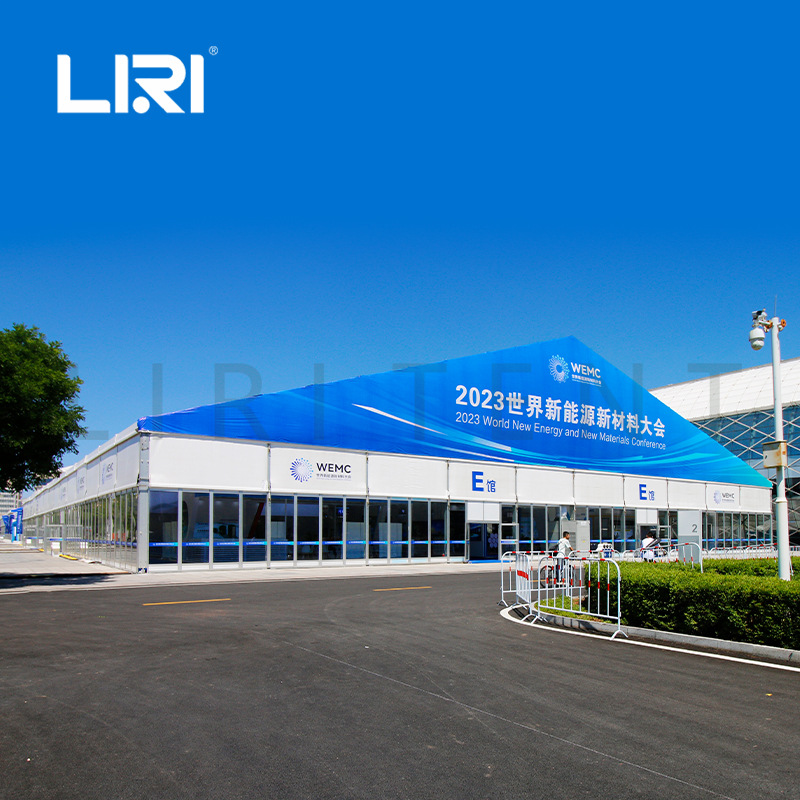 ����ֱ���������Ͻ��񷿻�����ҵ�չ����������ͳ�չ��