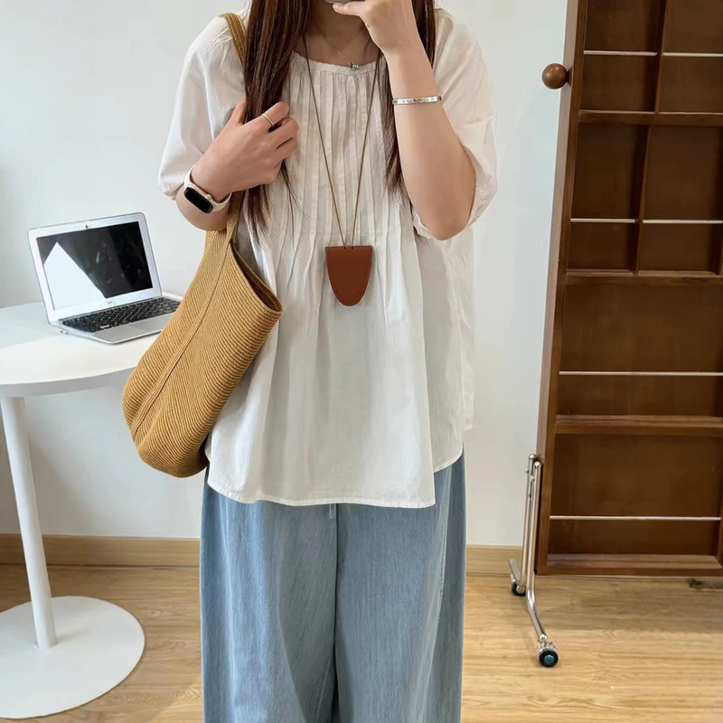 Exquisite Pleated Doll Shirt with an Accordion Style, Cotton, Loose Fit, Slimming, Three-Quarter Sleeves, Gentle Style, Versatile for Spring and Summer, Suitable for Commuting