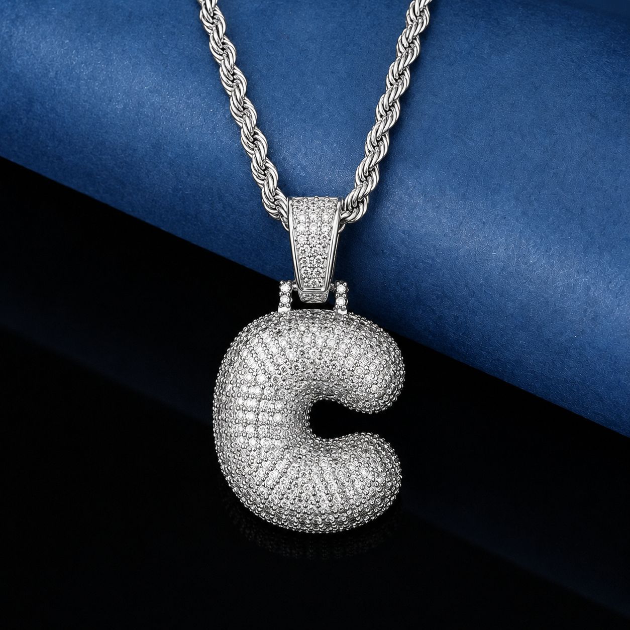 Hip Hop transfronterizo 26 letras inglesas colgante de rap estilo letras gordas colgante fabricantes de collares