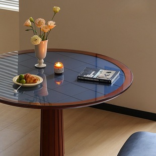 ���ҼҾߌ�ľ�A��䓻�������������˹����С���͈A�����й��L