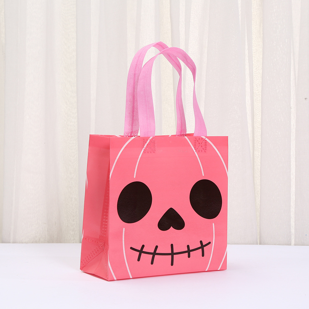 Impresión de dibujos animados no tejidos bolsas de Halloween bolsas de regalo dulces bolsas de compras al por mayor image 7