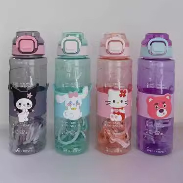 Taza de agua para niños A12-1, venta al por mayor, taza deportiva especial para verano y estudiantes de primaria, resistente a altas temperaturas, diseño camuflaje para beber directamente.