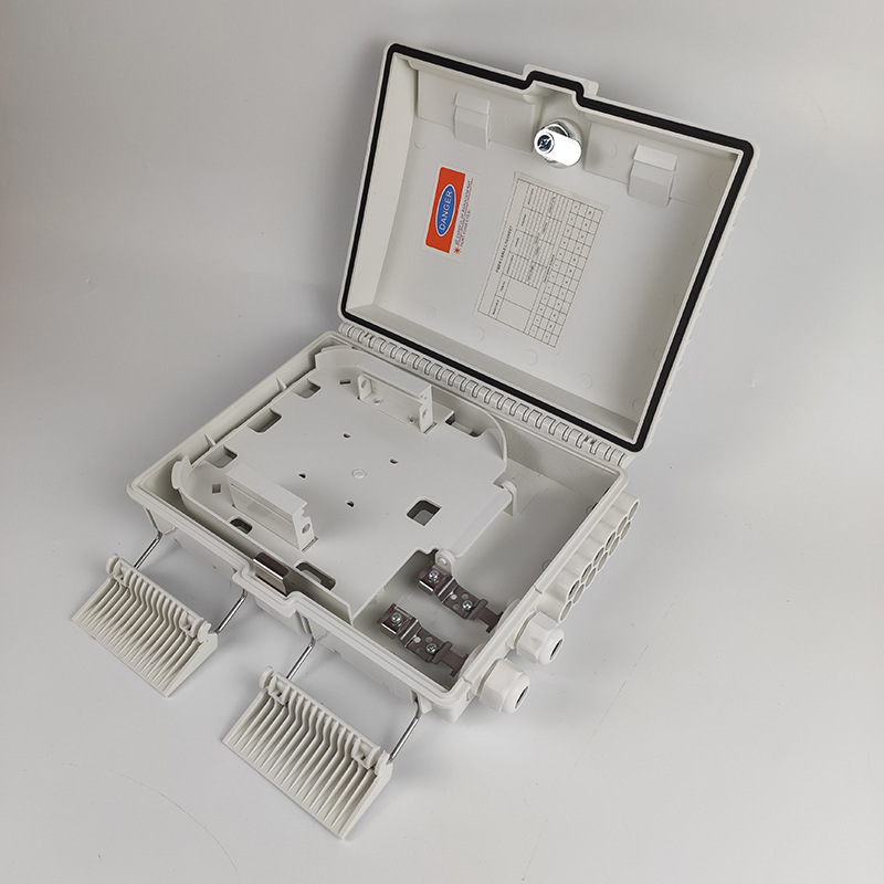 8f白色ABS八芯分纤箱FTTH BOX1*8分线箱8core分光箱插卡式