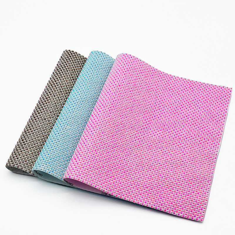 Pegamento adhesivo de diamantes de imitación autoadhesivo Accesorios de ropa Accesorios de joyería de diamantes en caliente Piezas de diamantes de bricolaje Parche de diamantes de imitación para decoración del hogar