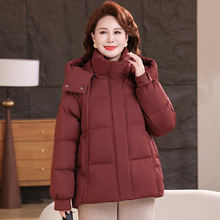 妈妈红色羽绒服女中长款冬季连帽加厚保暖中老年大码批发代发