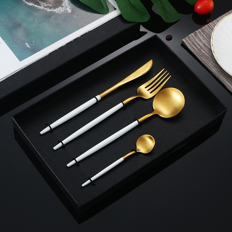 304-Caja de regalo traje platino