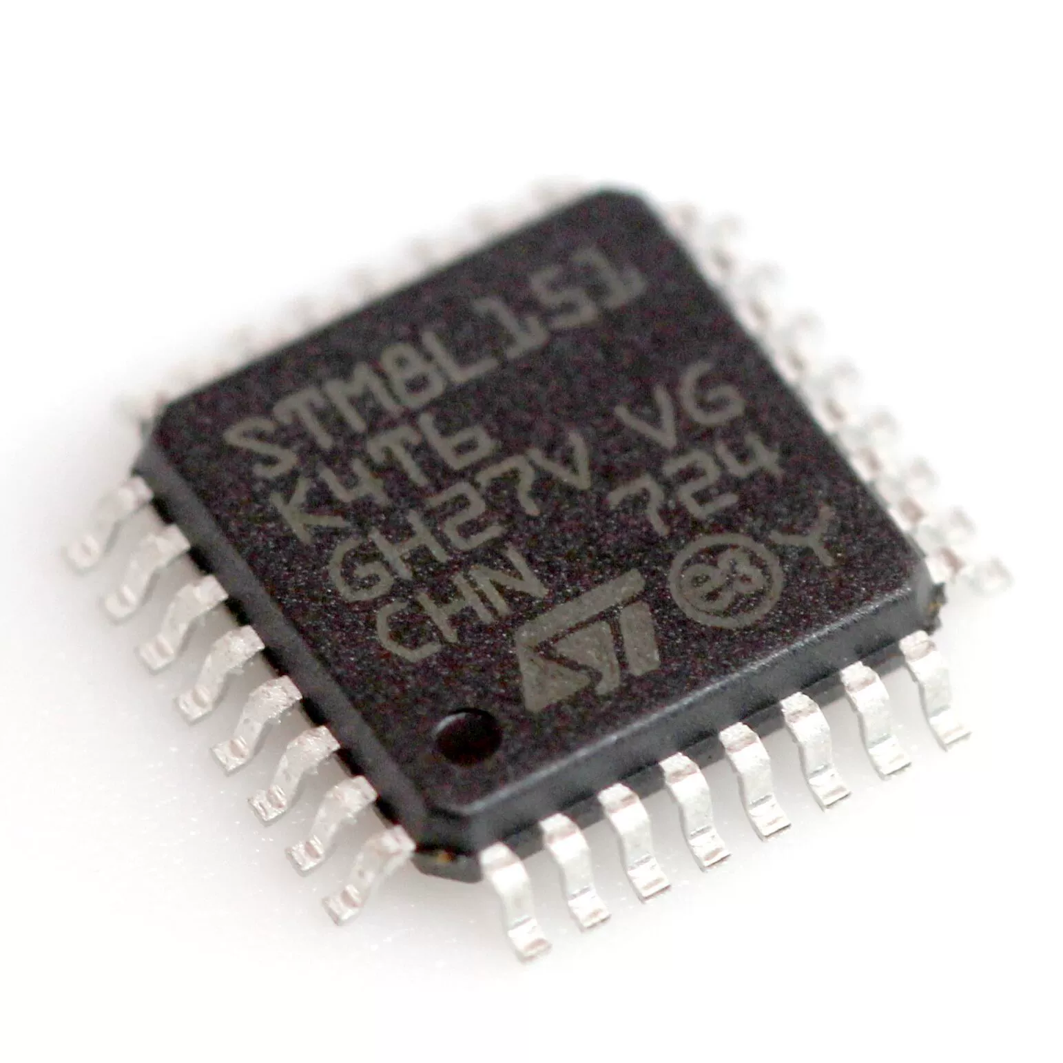 SIC471ed-T1-GE3 MLP55-27L пакет Vishay авторизованный поставщик поставка DC-DC силовой чип