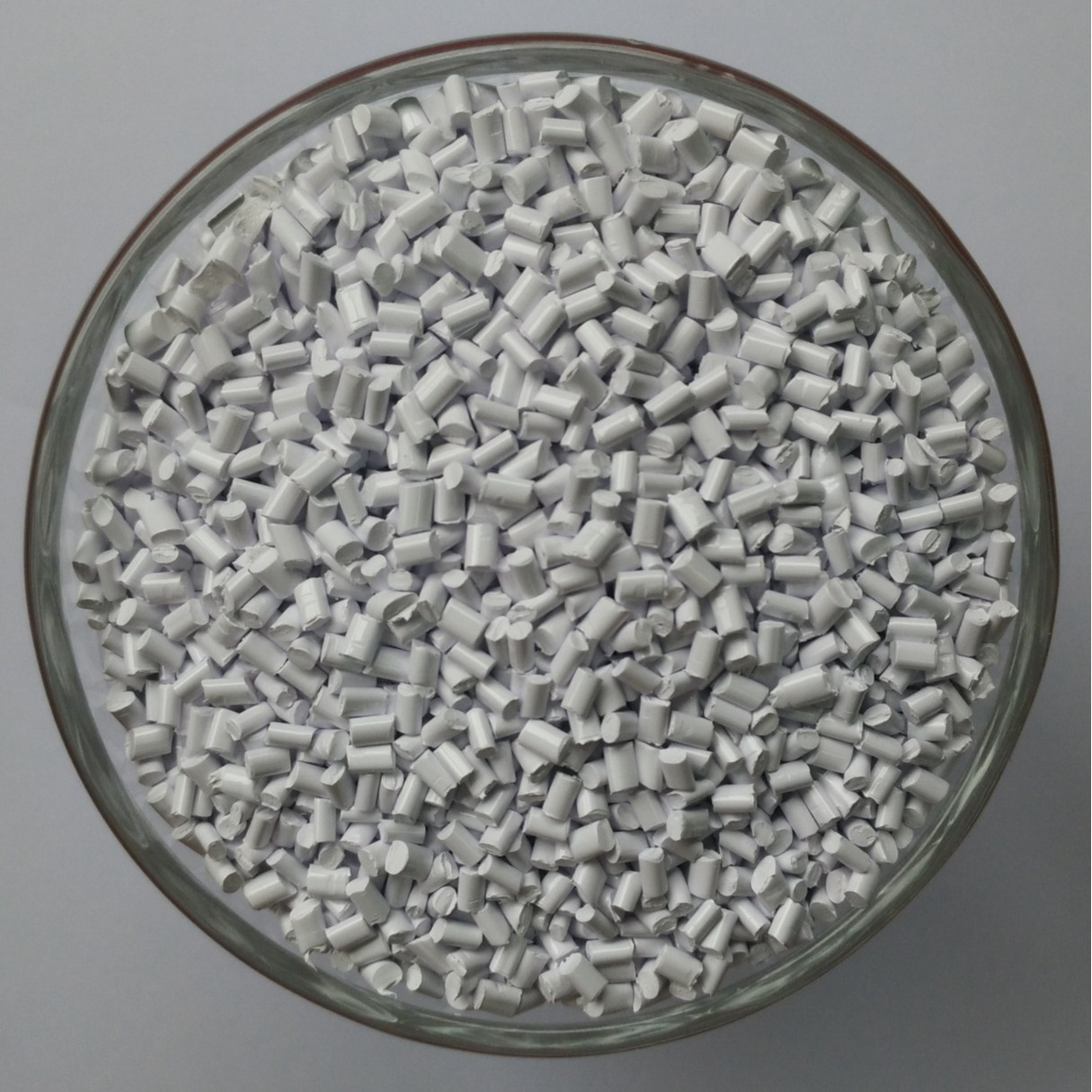 无纺布PET白色母粒上海色母粒厂家生产直营高浓度白色母料M0587