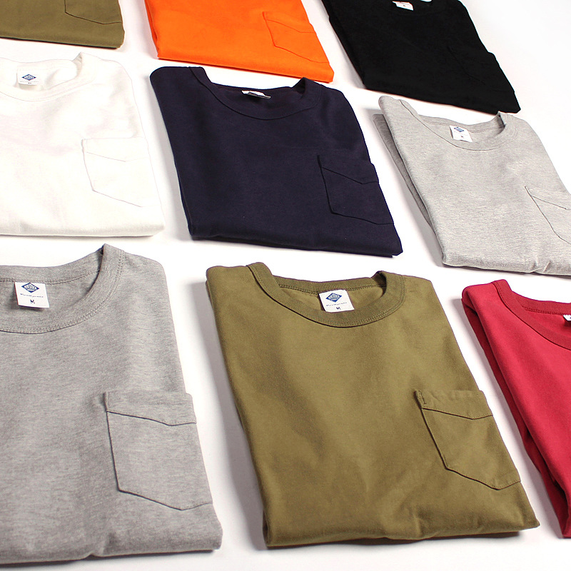 Retro solid color T-shirt with a round collar