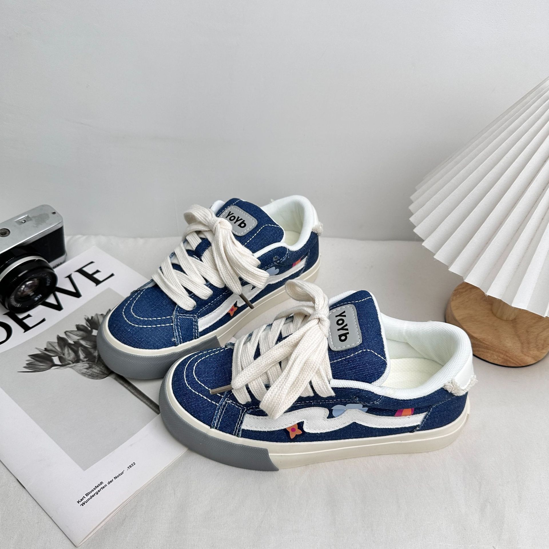 Yuanbo 2025 primavera todo-fósforo zapatillas de deporte para estudiantes, zapatos de lona deportivos casuales, zapatos de lona a juego de colores coreanos, en nombre del cabello